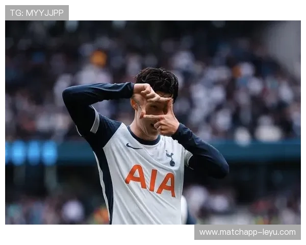 洪明甫:韩国足球传奇,跨越时代的绿茵英雄 洪明甫:韩国足球传奇,跨越时代的绿茵英雄